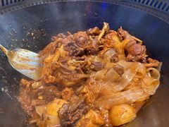 -山河屯铁锅炖·非遗东北菜(南山店)