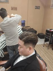 -纯剪男士理发馆·烫染专业店