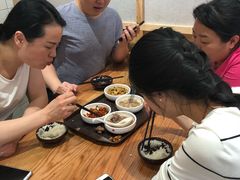 -万利隆的包子铺(华雅店)