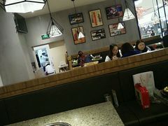大堂-韩小悦牛排烤肉无限续(遂宁万达店)
