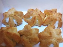 -天品味 一口吃榴莲泡芙