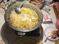 -小凤庭·地道湖北菜武昌鱼·藕汤(38年黄鹤楼店)