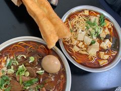 -薛记襄阳香辣牛肉面(平安路店)