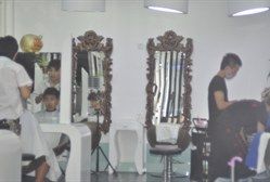 -飞雨言美容美发