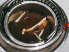 -龍歌自助小火锅(市南金茂湾店)