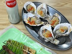 -蚝哥花姐湛江烤生蚝(美丽湾市场店)