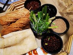 烙馍卷馓子-大张烙馍村(三环南路旗舰店)