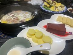 -大匠工房古船木艺术餐厅·猪肚鸡专门店(长白仙岛店)