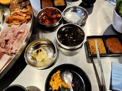 -哈哈碳都·牛肋条无限自助烤肉(台江万达店)