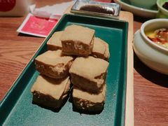 干炸臭豆腐-弄堂里·寻味杭州(湖滨银泰in77C区店)