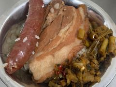 -梁阿婆廿年老牌扣肉糯米饭