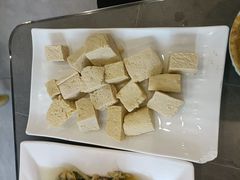 -鑫渔港海鲜本地菜·山海关浑锅(东戴河店)