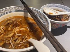-粉吖吖·邵阳米粉(体育西路店)