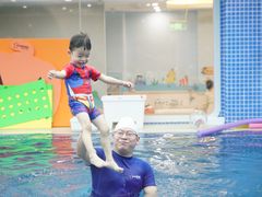 -戊辰亲子游泳俱乐部