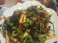 -乡土特色.冷锅鱼.牦牛肉汤锅