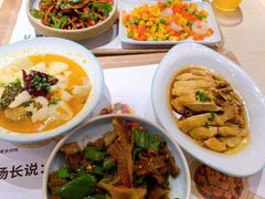 -老乡鸡(上海白玉兰广场店)