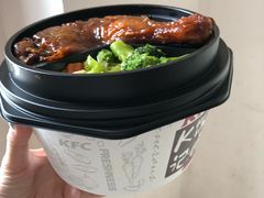 -肯德基(东安路站店)