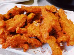 -爆炸头阿姨小四川正宗川味小吃(无任何分店)