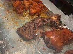 -山焱·炭火自助烤肉(周浦万达店)