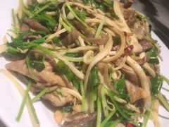 -梁家大院•农家菜(昆山会展中心店)