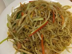 -新大咀港式茶餐厅(宝山万达店)