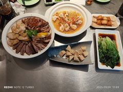 -潮界(凯德晶萃店)