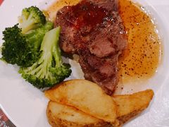 -四海一家自助餐(益田假日广场店)