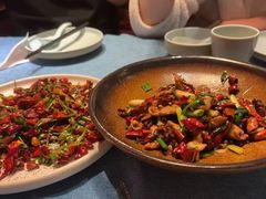 -香巴拉云南餐厅(华莱坞店)