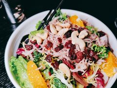 -wineapp葡萄酒餐吧(外滩金融中心店)
