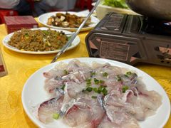 -红日饭店(裕隆三路店)