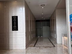 -无锡鼎尚皇冠酒店