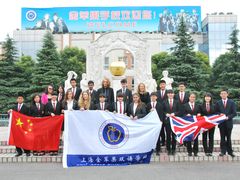 -上海市民办金苹果学校