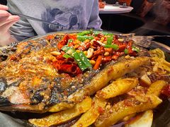 -鸣记脆皮烤鱼·海鲜烤鱼(三八广场店)