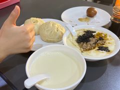 -天天大肉包