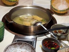 -喃喃椰·糟粕醋·椰子鸡火锅(七堡花园店)