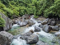 -石台牯牛降景区