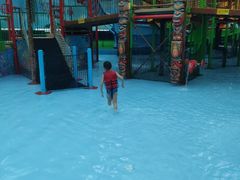 -青岛东方影都融创水世界