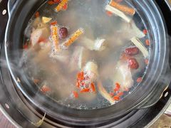 -濠轩阁特色生蚝火锅(水湾路店)