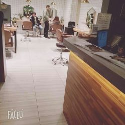 -PE SALON