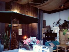-84那年咖啡馆(李沧万达店)