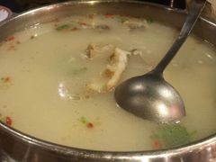 鱼羊一锅鲜-东方亚克西餐厅(西康路店)