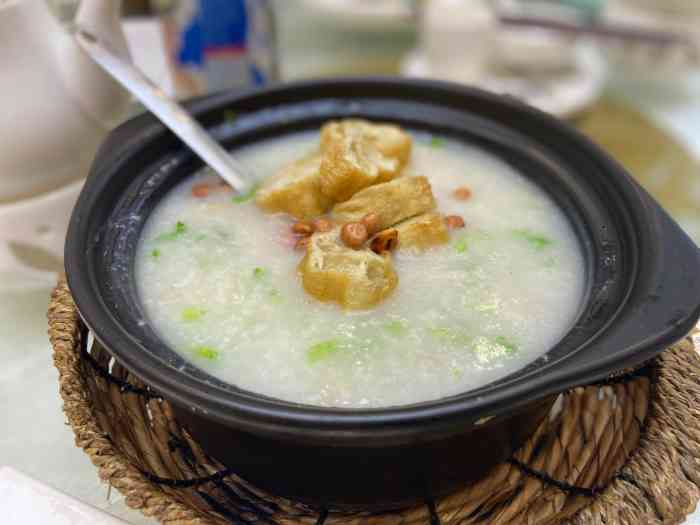 桂林粥城(尊神庙店)-"[薄荷]环境: 刚开的新店,装修还是很好.