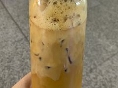 -星巴克(上海虹桥站2A检票口)