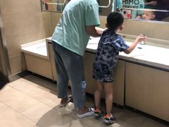-丽达购物中心(崂山店)