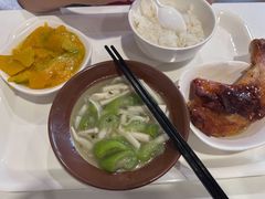 -浦东图书馆读者餐厅
