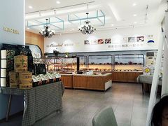 面包甜点陈列柜-米莎贝尔生日蛋糕(长征街店)