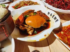 -休记光头香辣蟹干锅店(衣冠庙店)
