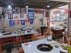 大堂-谭记石锅鱼府(三道堰店)