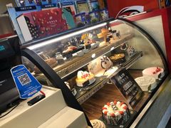 -DQ·蛋糕·冰淇淋(大宁国际商业广场店)