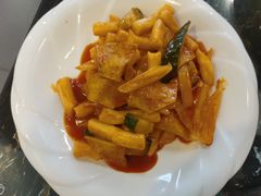 鱼饼炒年糕-桃园中华料理炸酱面(燕儿岛路店)